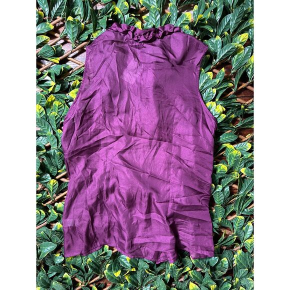 Banana Republic Purple Ruffle Hem Button Up Sleeveless Top Size XL NWT - Picture 2 of 3